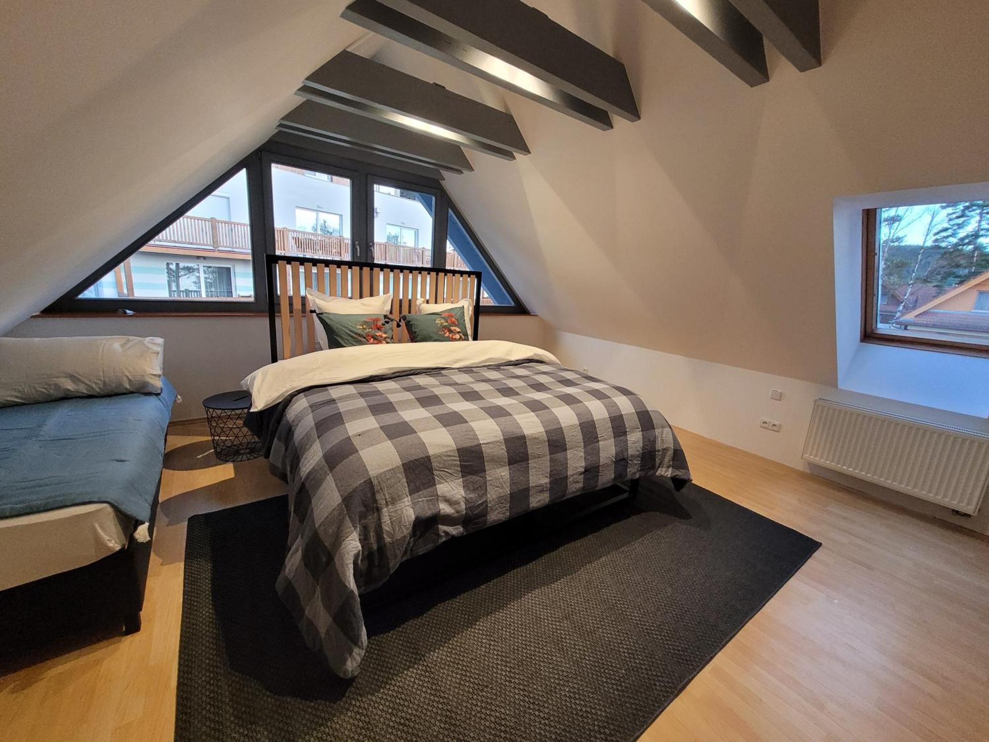 Lipno Beach Side - Riviera Apartment Lipno nad Vltavou Ngoại thất bức ảnh